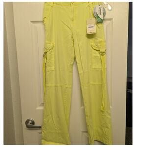 NEW LOVEGEN cargo pants Size 3 in Sunny Lime